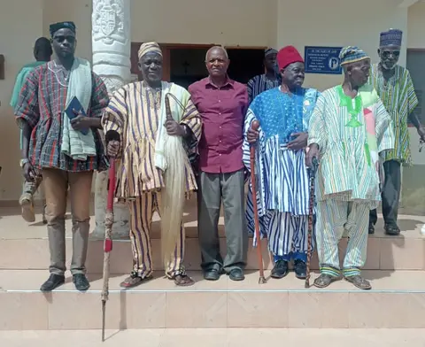 Dr Dapila with Chiefs